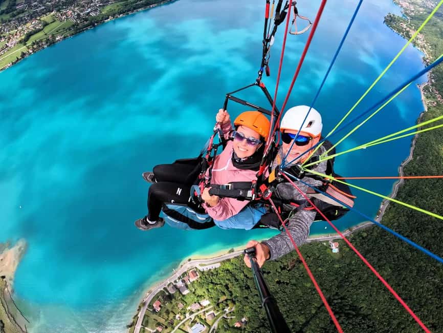 Lake Annecy: Winter Paragliding flight - Meeting at Doussard and Getting Ready