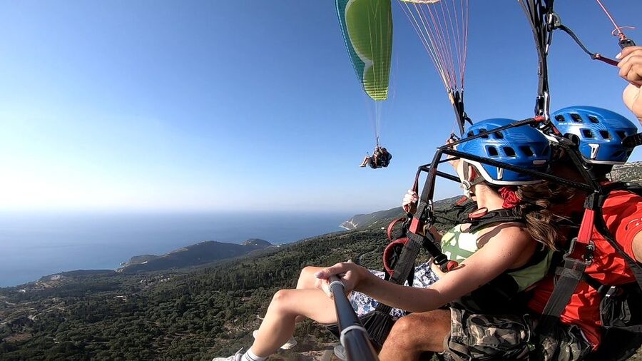 Lefkada paragliding tandem flighs/ Kathisma beach - Practical Tips for a Smoother Flight