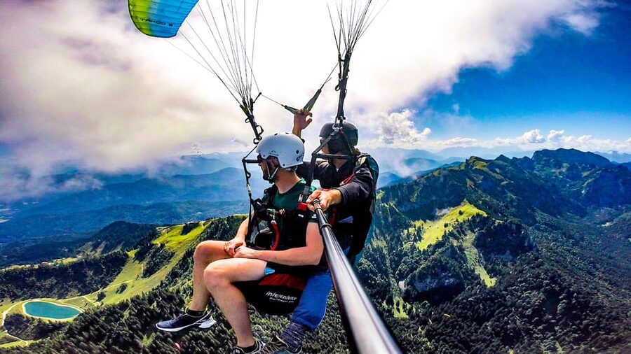 Lenggries: Tandem Paragliding Flight - Taking those first steps into the air
