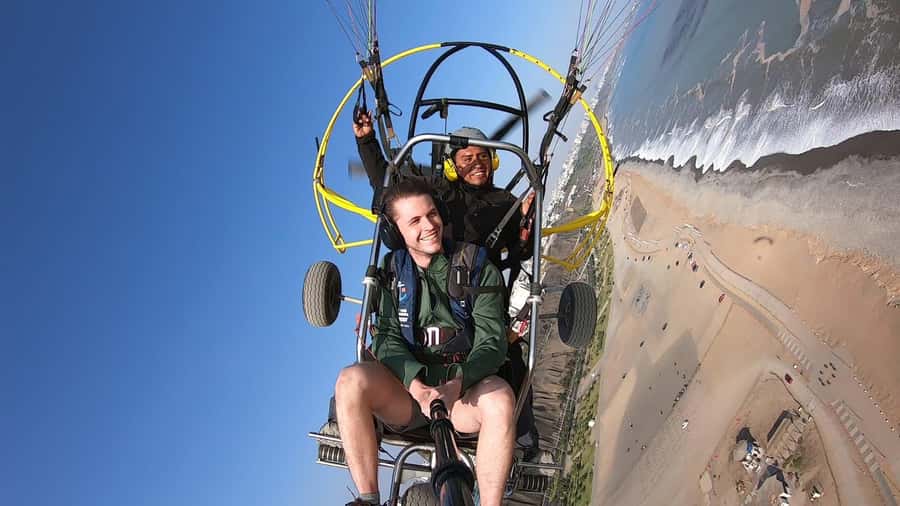 Lima: Paramotor in Costa verde | Adrenaline in the air | - Taking off from San Miguel Beach at 11:00 a.m.
