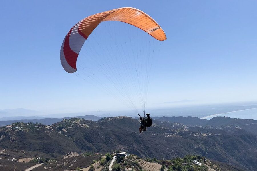 Los Angeles: 30-Minute Tandem Paragliding Experience - Thirty minutes above the Pacific