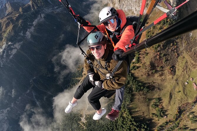 Lucerne: Paragliding Tandem Flights - The takeoff is short, but it still requires a run