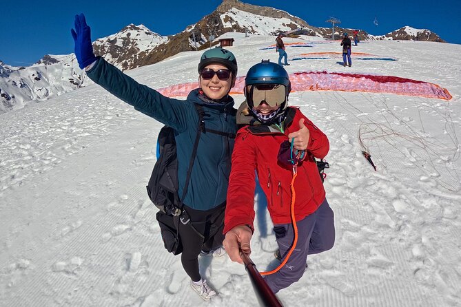 Lucerne: Paragliding Tandem Flights - What the pilot does, and what you get to do
