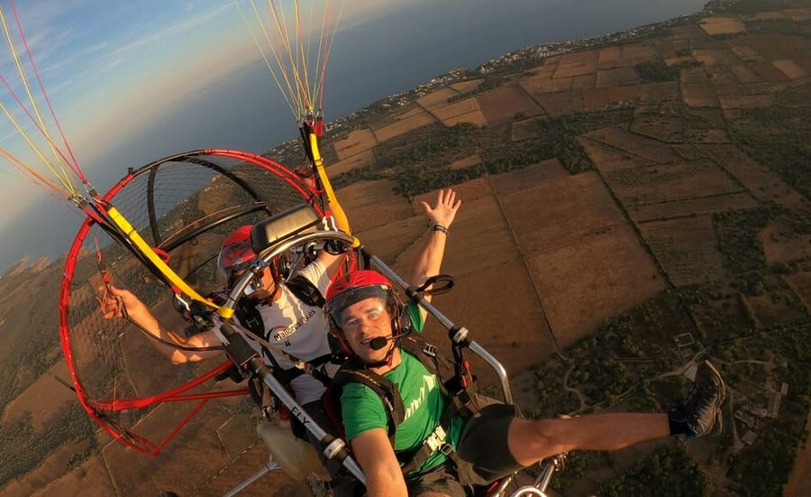 Mallorca: Paratrike Flight with Acrobatics and Engine Stop - What a Mallorca paratrike flight actually feels like