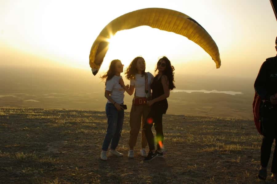 Marrakech: Paragliding flight over the Agafay desert and the High Atlas mountains - How to make the day run smoothly