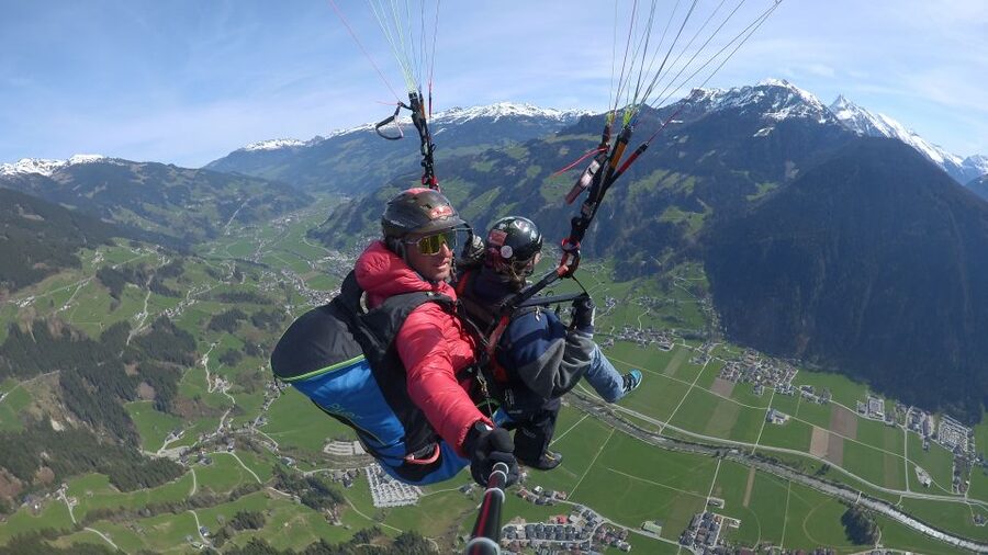 Mayrhofen: Paragliding Adventure With Soaring Views - What the Mayrhofen flight is really like
