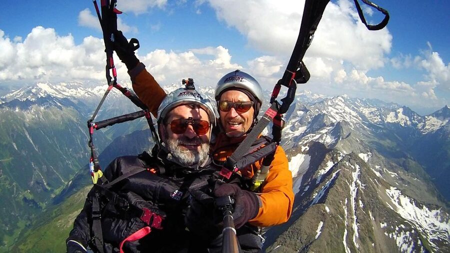 Mayrhofen: Paragliding Flight Experience Over Mountains - The takeoff and the first view of Tyrol