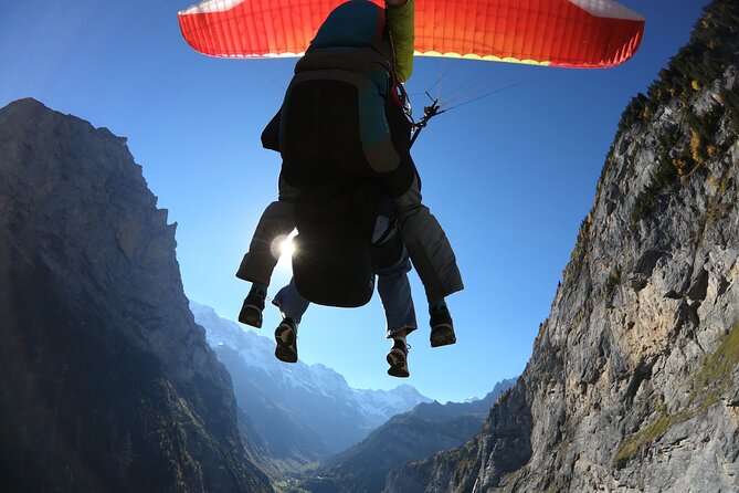Mürren: Paragliding over the Lauterbrunnen Valley - What the pilots add to the experience