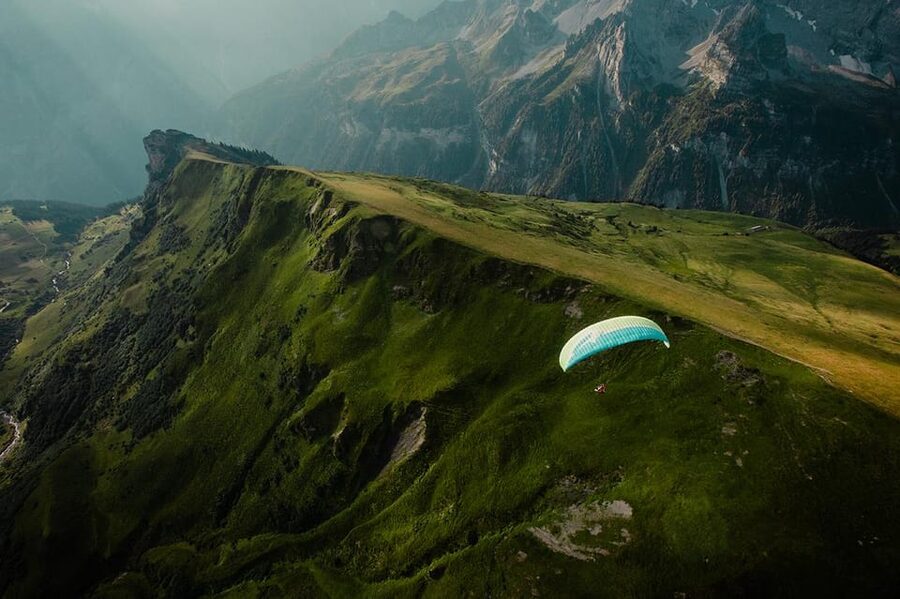 Mürren: Paragliding Panorama Tandem Flight Full Experience - A safe, simple introduction to paragliding