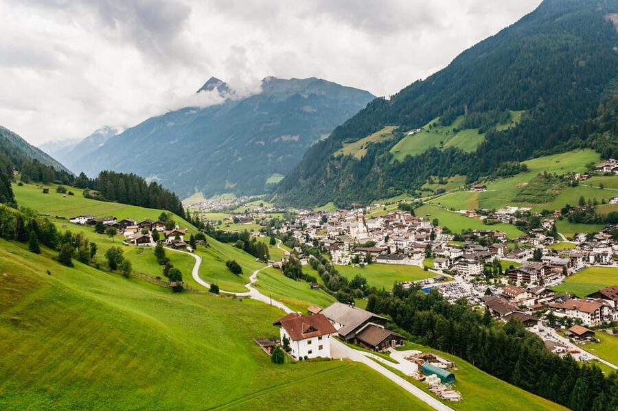 Neustift im Stubaital: Tandem Paragliding Flight - What is included, and what costs extra