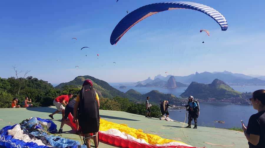 Niterói: Paragliding Experience with GoPro Photos and Video - Key points to know before you book