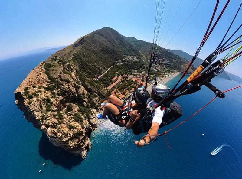 Palermo: paragliding flight with instructor foto and video - Why This Flight Shows Sicily So Well