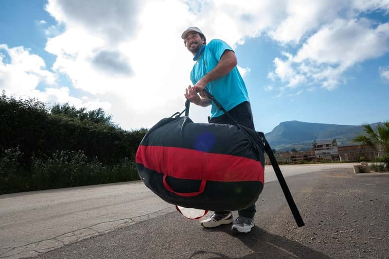 Palermo: paragliding flight with instructor foto and video - The Human Side: Calm Pilots Make a Difference