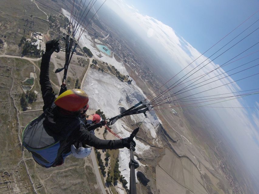 Pamukkale: Tandem Paragliding Experience - Preparing for takeoff after the safety briefing