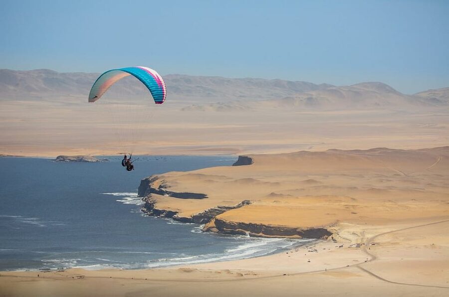 Paracas : Paragliding - Fly Like a Bird - Safety, comfort, and the right kind of excitement