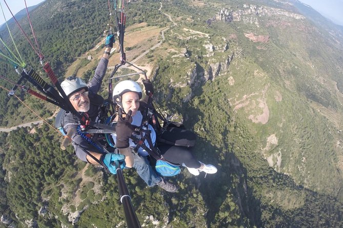 paragliding at the mountains with hotel pickup - Key points to know before booking