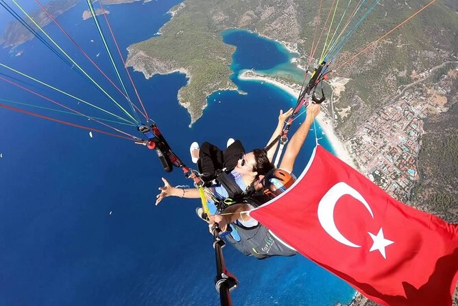 Paragliding(Babadag 1970 m)Fethiye - The flight above Fethiye