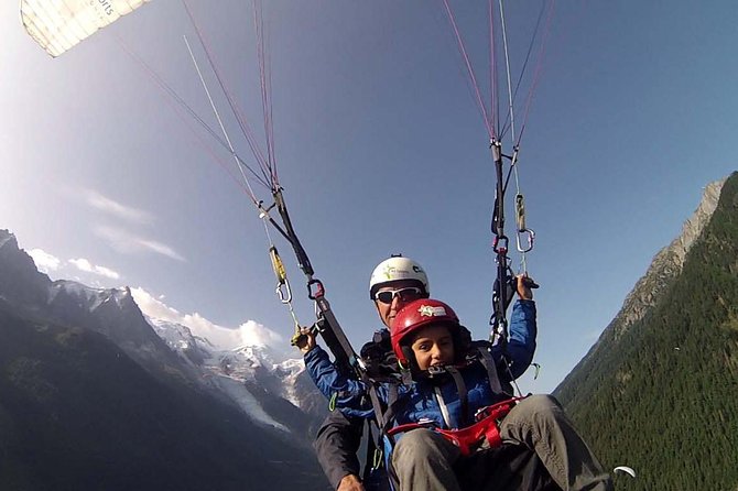 paragliding discovery flight - Flying above Chamonix for 20 to 30 minutes