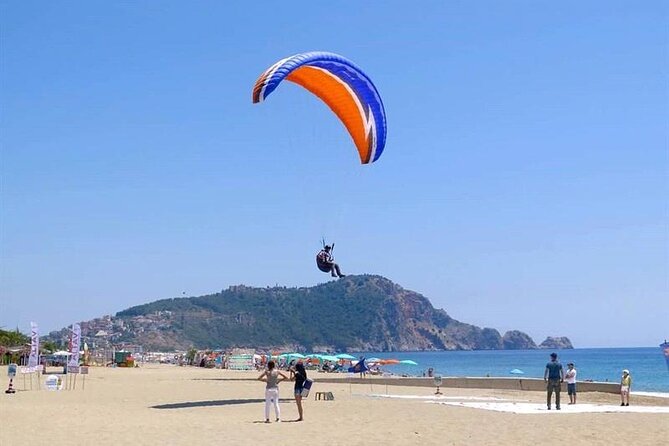 Paragliding Experience at the Peerless Cleopatra Beach - What happens at Yassı Tepe