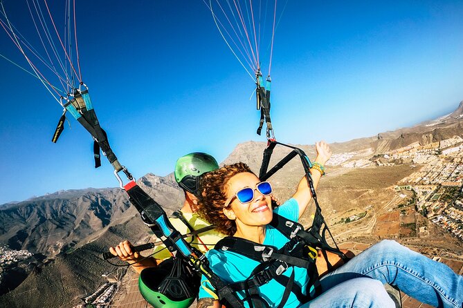 Paragliding Experience in Cappadocia - Your safety briefing and tandem setup