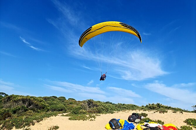 Paragliding Experience near Lisbon - Should you book the Lisbon paragliding experience?
