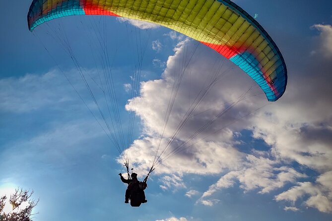 Paragliding flight in Medellin with expert pilots - Key points to know before you fly