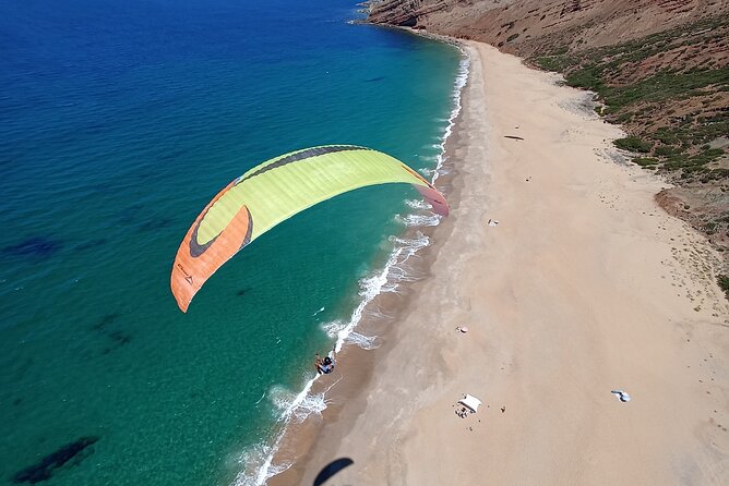 Paragliding Flight in Nazaré - Photos, videos, and the souvenir question