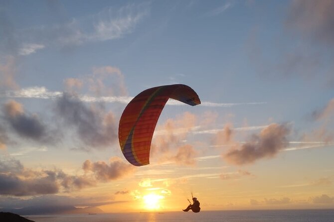 Paragliding flight in Sopelana - Taking off above Playa de Azkorri