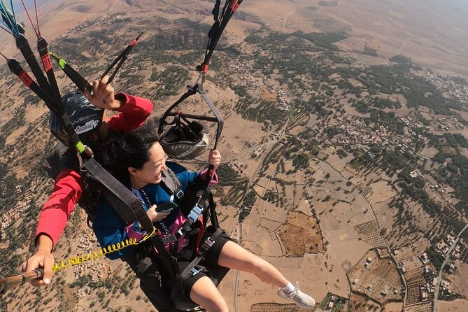 Paragliding flight in the High Atlas Marrakech - Leaving Marrakech for Aguergour