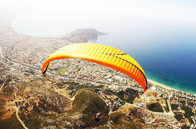 Paragliding in Alanya from Antalya region - The private group setup