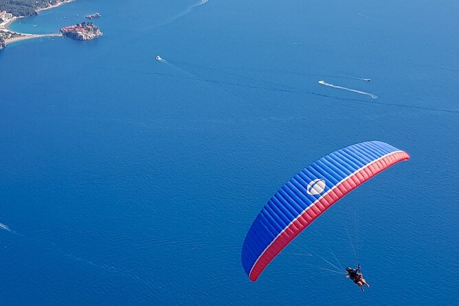 Paragliding in Budva with Certified Pilot (Free Pick-Up Included) - Beni, the team, and the human side of the flight
