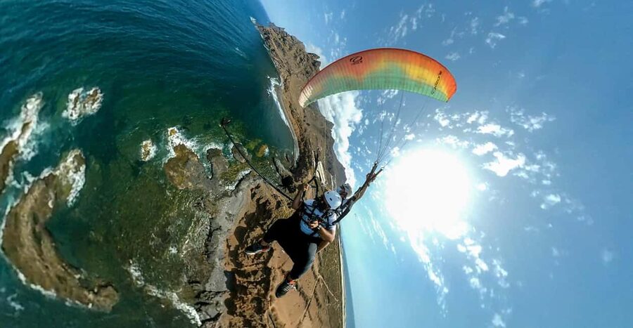 Paragliding in Puerto de la Cruz - Flying above Puerto de la Cruz or Corona Forestal