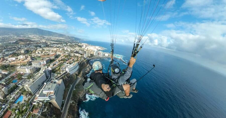 Paragliding in Puerto de la Cruz - What the flight feels like