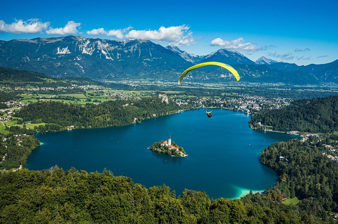 Paragliding Lake Bled - Who Will Get the Most From This Activity?