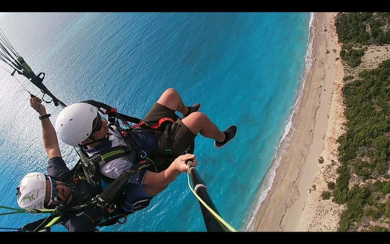 Paragliding paramotor flight corfu - Clothing and practical comfort