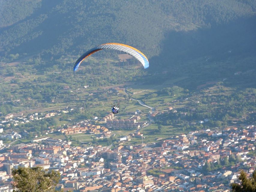 Paragliding Tandem Flight from Madrid - What 600 to 800 vertical meters means