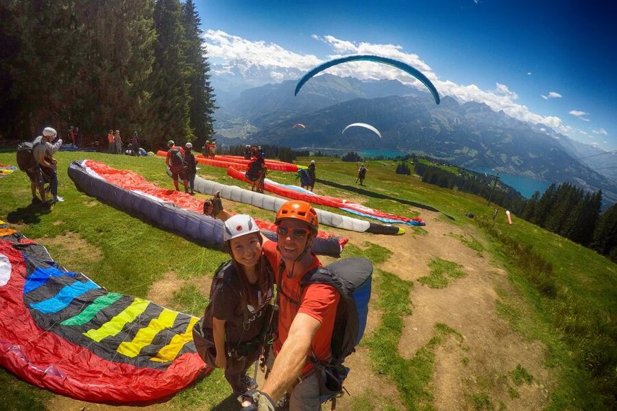 Paragliding Tandem Flight in Interlaken - The 20-minute ride to Beatenberg