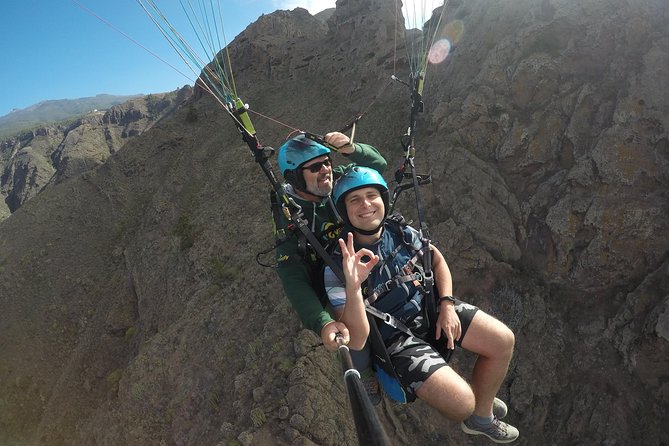 Paragliding Tandem Flight over Costa Adeje with FREE pick up!!! - Why this Costa Adeje flight feels special