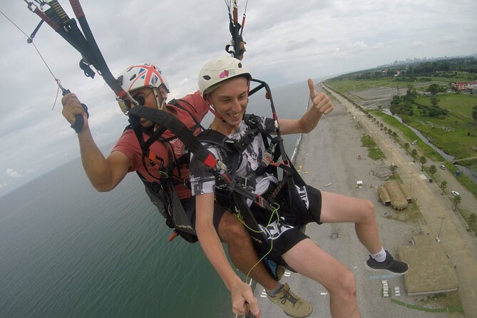Paragliding tandem flights in Georgia - Small details that improve the day