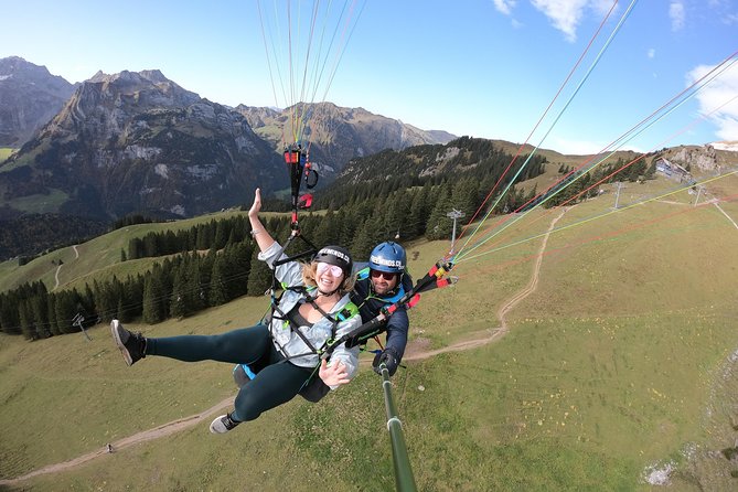 Paragliding Tandemflight Lucerne - Engelberg - Meeting at 8:00 and sorting out the launch point