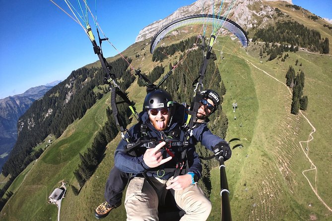 Paragliding Tandemflight Lucerne - Engelberg - Lake Lucerne, Pilatus, Sarnen, and Rigi