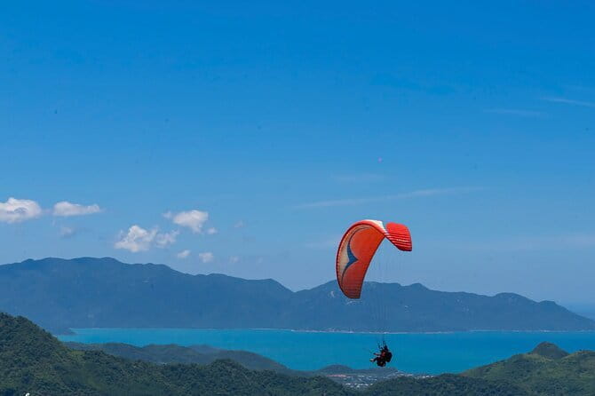 Paramotor Experience in Nha Trang - Who will enjoy this flight most?