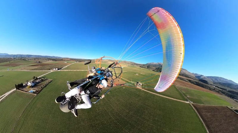 Paramotor flight in Ronda (Málaga), near Marbella - Who should book this flight?