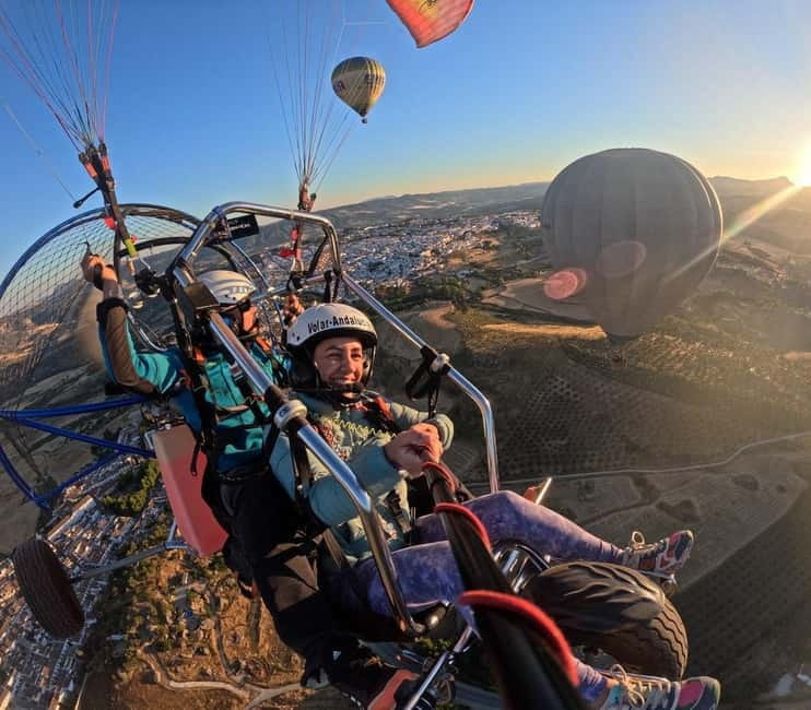 Paramotor flight in Ronda (Málaga), near Marbella - What you see on each flight length