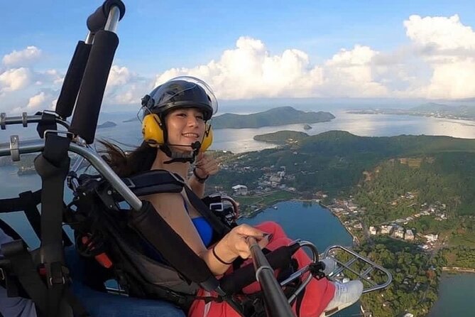 Paramotor Phuket - Sitting with a licensed pilot at 1,000 meters