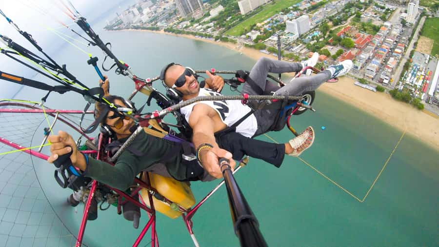 Pattaya: Beach + City Scenic Paramotor Flight by BFA - Seeing Pattaya from 1,000 feet