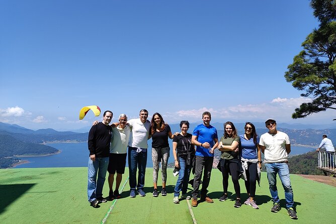 Private Paragliding Flight in Valle de Bravo with Instructor - What Happens at the Tower