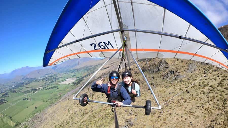 Queenstown: Tandem Hang Gliding Experience - Launching From Coronet Peak