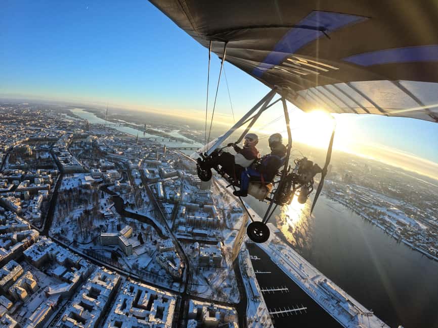 Riga: Hang-Glider 10-Minute Flight Over the City - Getting ready for the 10-minute flight