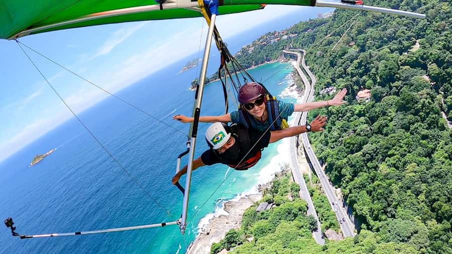 Rio de Janeiro: Hang Gliding or Paragliding Flight - Why this flight gives you Rio from a different angle